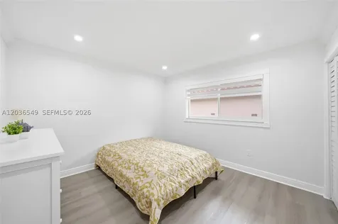 881 NW 133rd Avenue Miami FL 33182