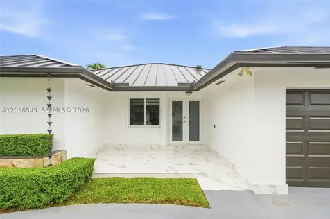 881 NW 133rd Avenue Miami FL 33182