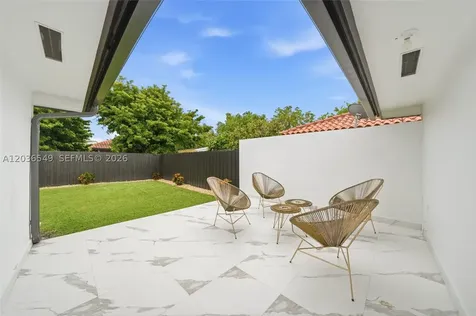 881 NW 133rd Avenue Miami FL 33182