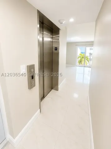 4122 Collins Avenue Miami Beach FL 33140