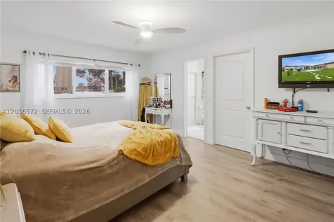 1040 Crystal Lake Drive Deerfield Beach FL 33064