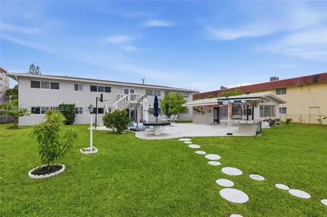 1040 Crystal Lake Drive Deerfield Beach FL 33064