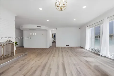 1040 Crystal Lake Drive Deerfield Beach FL 33064