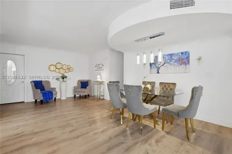 1040 Crystal Lake Drive Deerfield Beach FL 33064