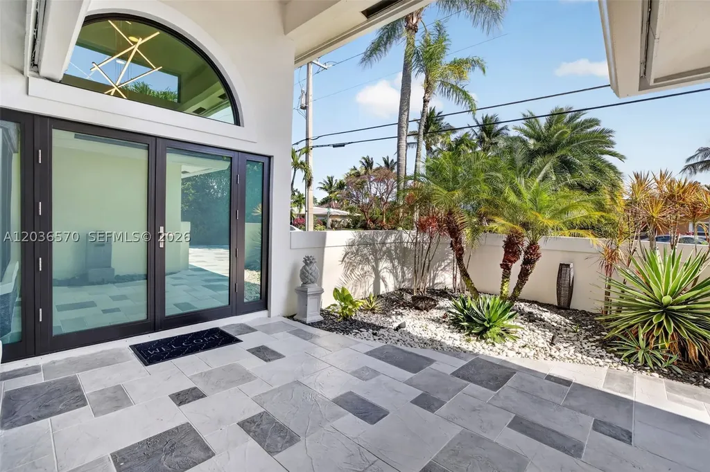 2611 NE 36th Street Lighthouse Point FL 33064
