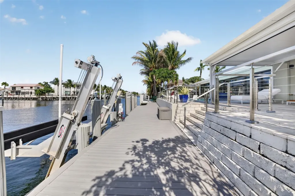 2611 NE 36th Street Lighthouse Point FL 33064