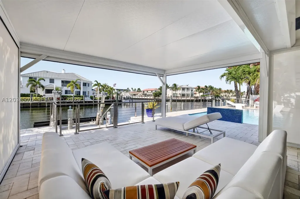2611 NE 36th Street Lighthouse Point FL 33064