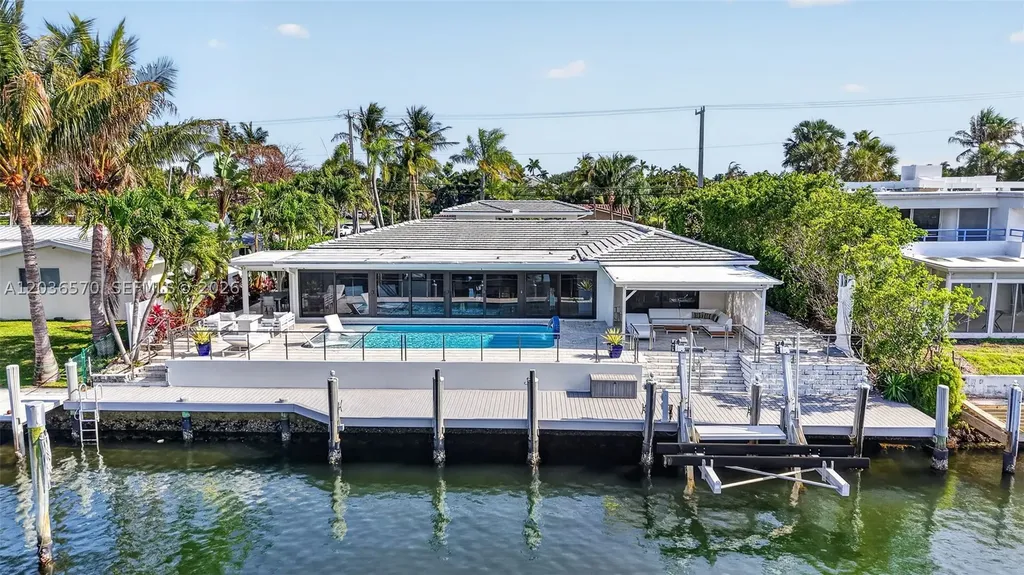 2611 NE 36th Street Lighthouse Point FL 33064