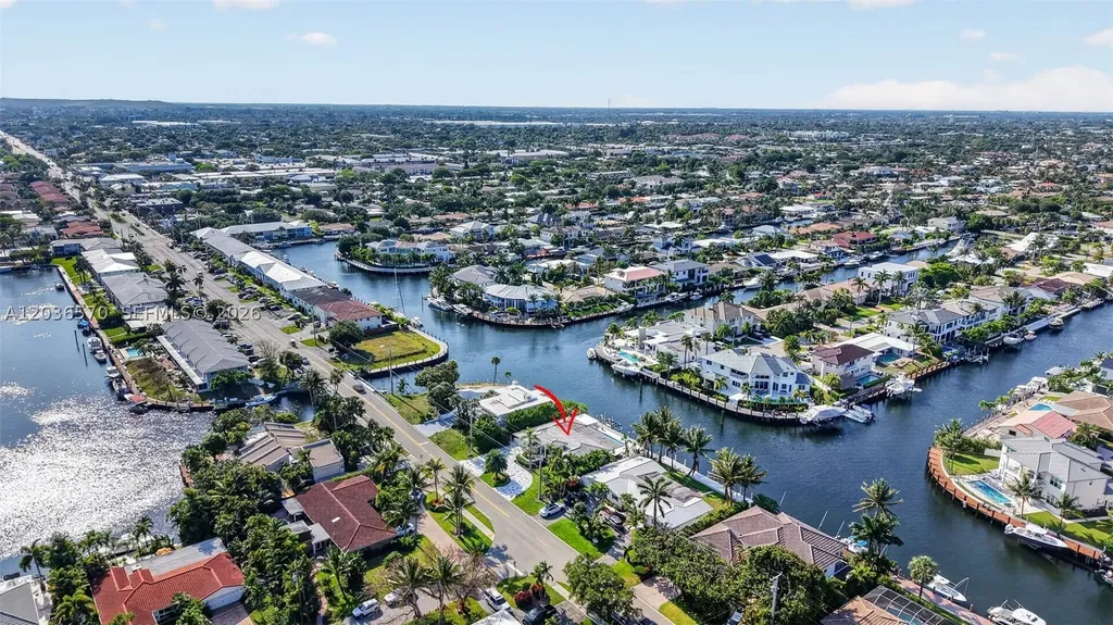 2611 NE 36th Street Lighthouse Point FL 33064