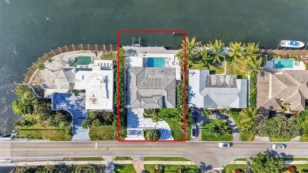 2611 NE 36th Street Lighthouse Point FL 33064