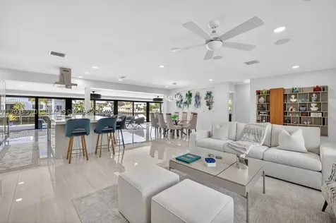 2611 NE 36th Street Lighthouse Point FL 33064