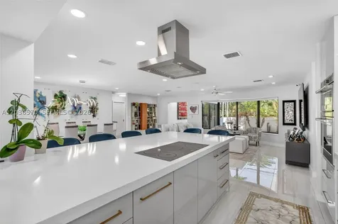 2611 NE 36th Street Lighthouse Point FL 33064