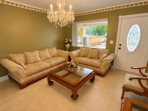 3327 Taft Street Hollywood FL 33021