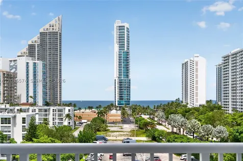 231 174th Street Sunny Isles Beach FL 33160