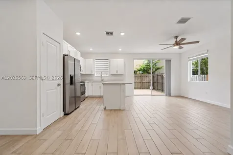 2448 SE 10th Court Homestead FL 33035