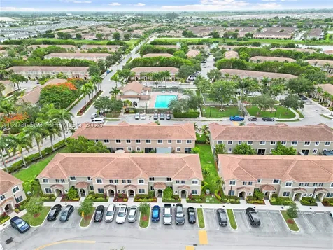 2448 SE 10th Court Homestead FL 33035