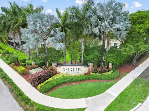 2448 SE 10th Court Homestead FL 33035