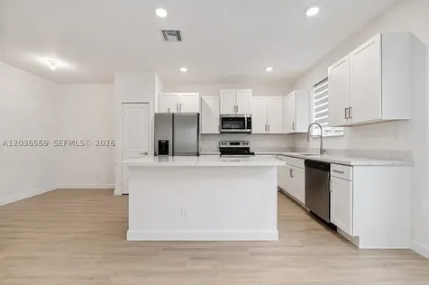2448 SE 10th Court Homestead FL 33035