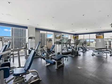 350 SE 2nd Street Fort Lauderdale FL 33301
