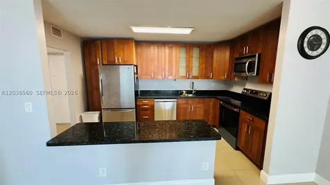 19390 Collins Avenue Sunny Isles Beach FL 33160