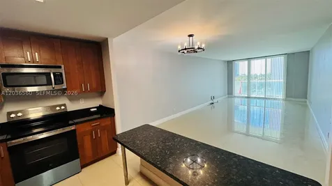 19390 Collins Avenue Sunny Isles Beach FL 33160