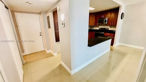 19390 Collins Avenue Sunny Isles Beach FL 33160