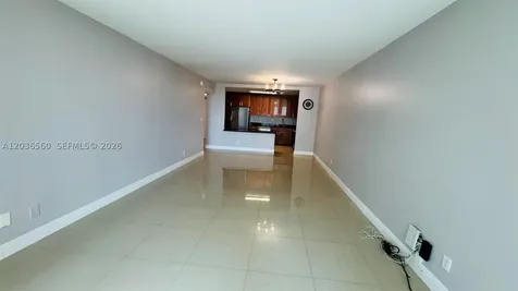 19390 Collins Avenue Sunny Isles Beach FL 33160