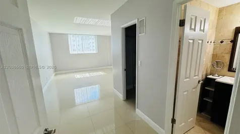 19390 Collins Avenue Sunny Isles Beach FL 33160