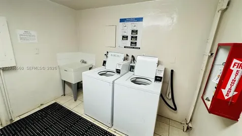 19390 Collins Avenue Sunny Isles Beach FL 33160