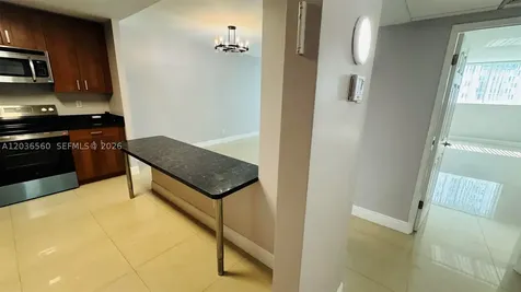 19390 Collins Avenue Sunny Isles Beach FL 33160