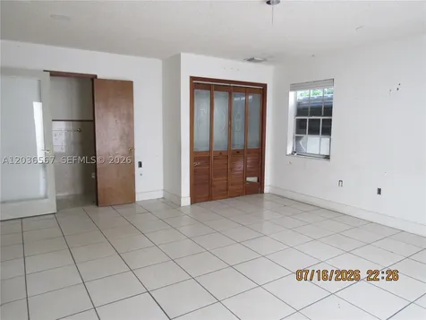 447 E 32nd Street Hialeah FL 33013