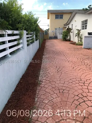 447 E 32nd Street Hialeah FL 33013