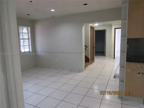 447 E 32nd Street Hialeah FL 33013