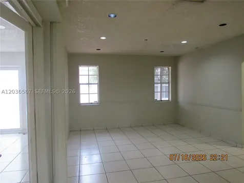 447 E 32nd Street Hialeah FL 33013