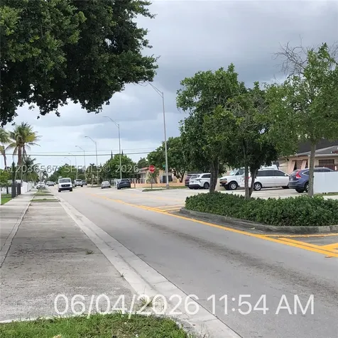 447 E 32nd Street Hialeah FL 33013