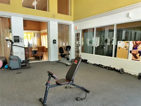460 S Park Road Hollywood FL 33021