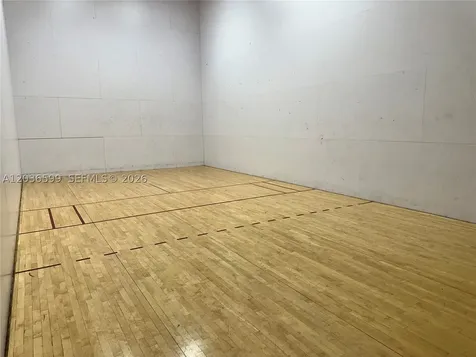 460 S Park Road Hollywood FL 33021