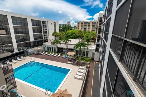 201 S 178th Drive Sunny Isles Beach FL 33160