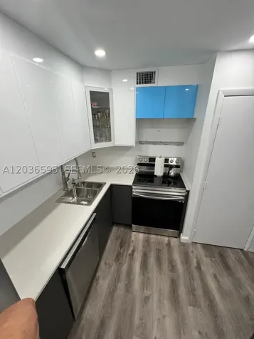 4164 Inverrary Drive Lauderhill FL 33319