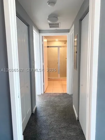335 Biscayne Bl Miami FL 33131