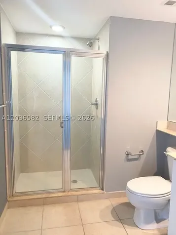 335 Biscayne Bl Miami FL 33131