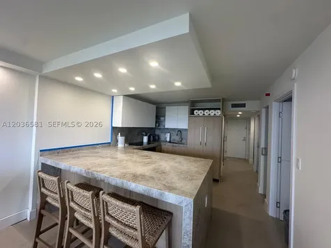 2555 Collins Avenue Miami Beach FL 33140