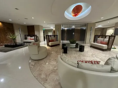 2555 Collins Avenue Miami Beach FL 33140