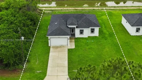 6050 Stratton Road Fort Myers FL 33905
