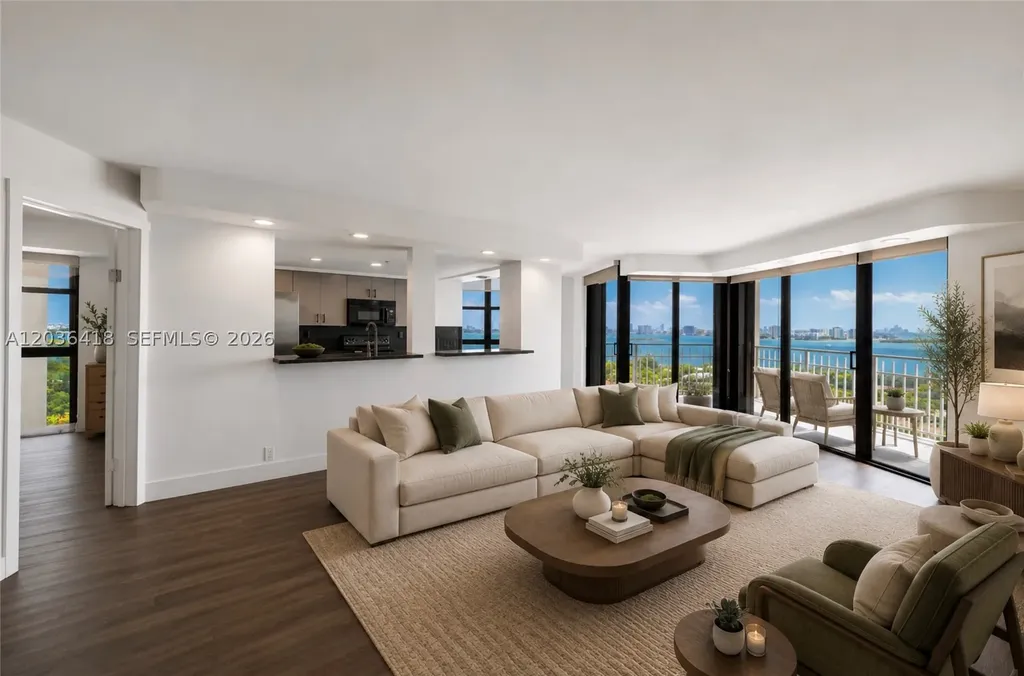 1000 Quayside Terrace Miami FL 33138