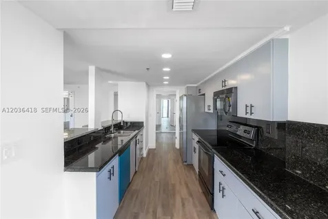 1000 Quayside Terrace Miami FL 33138