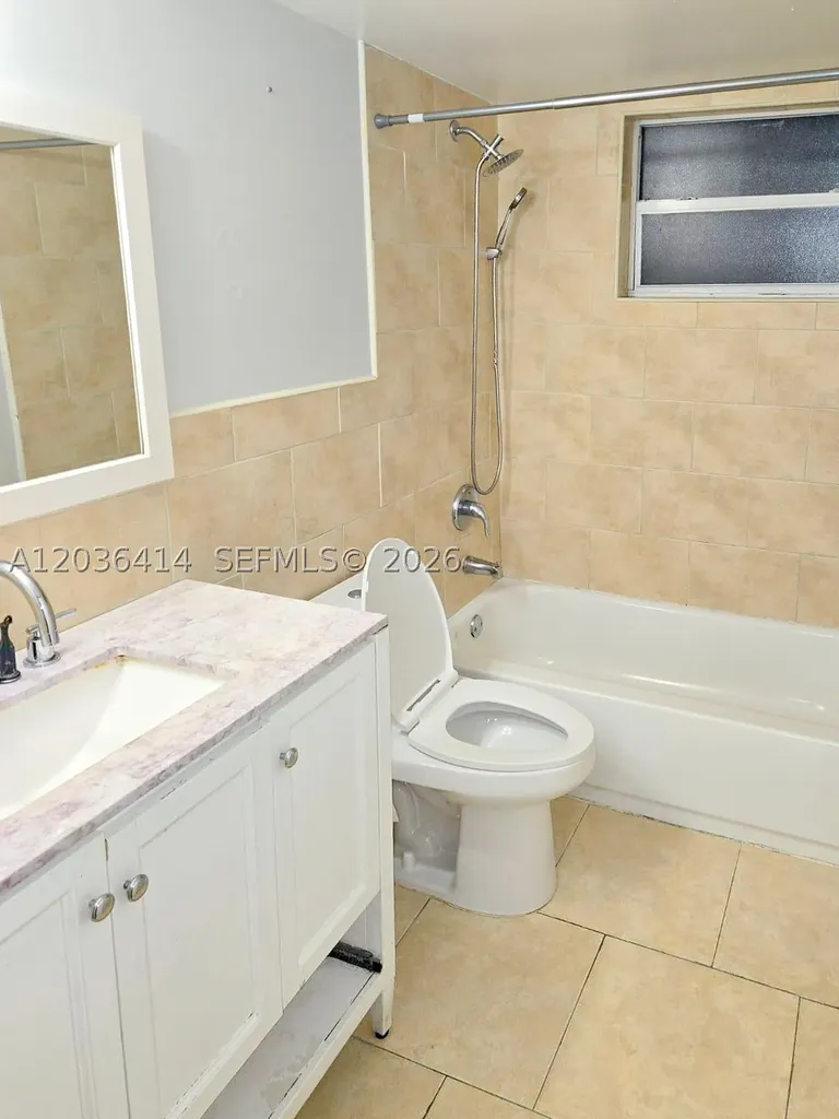 2008 Jackson Street Hollywood FL 33020