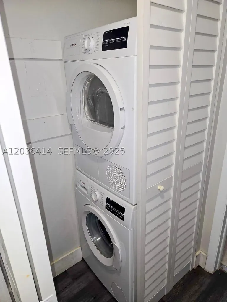 2008 Jackson Street Hollywood FL 33020