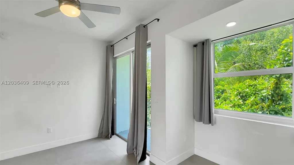 1536 NW 15th Avenue Miami FL 33125