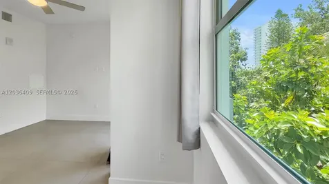 1536 NW 15th Avenue Miami FL 33125